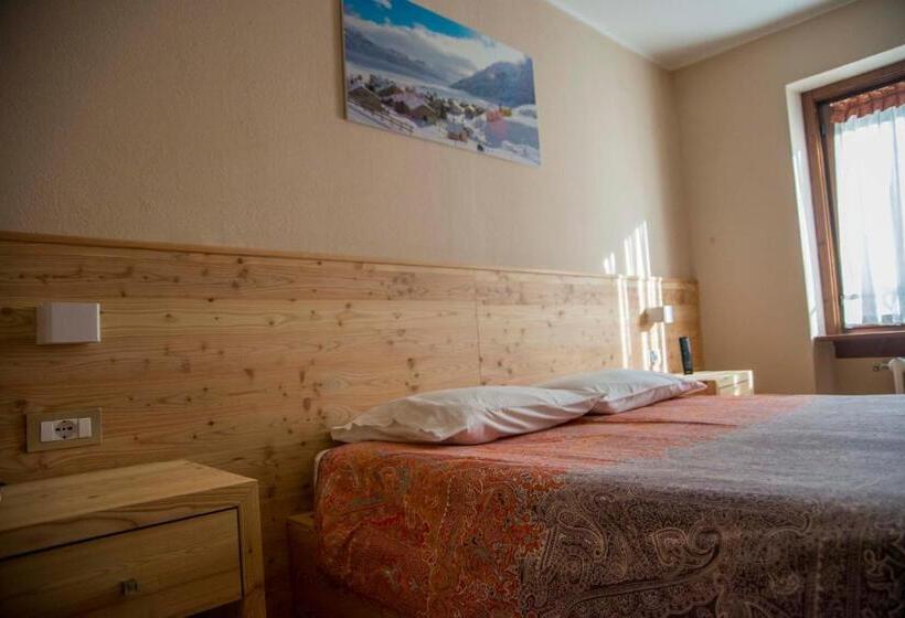 בית מלון כפרי Albergo K2