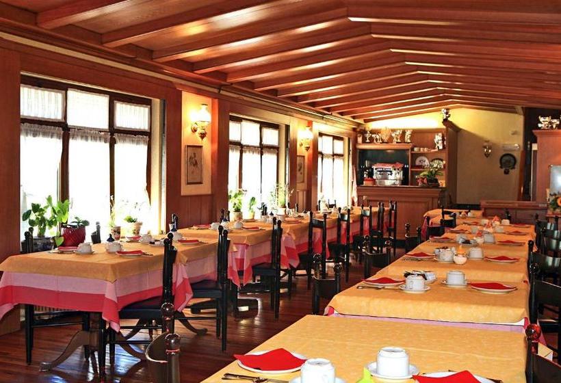 هتل Albergo Le Marmotte