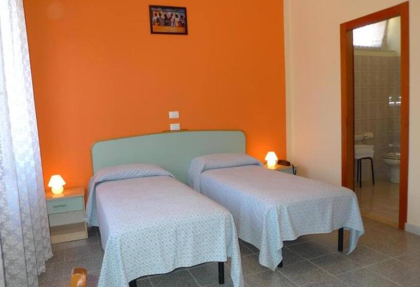 בית מלון כפרי Albergo Simonati