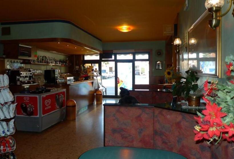 בית מלון כפרי Albergo Simonati