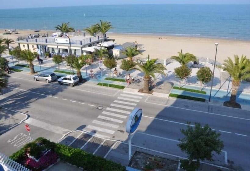 هتل Caraibi