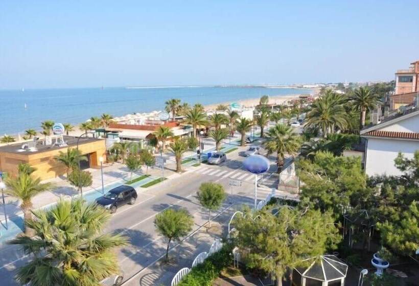 هتل Caraibi