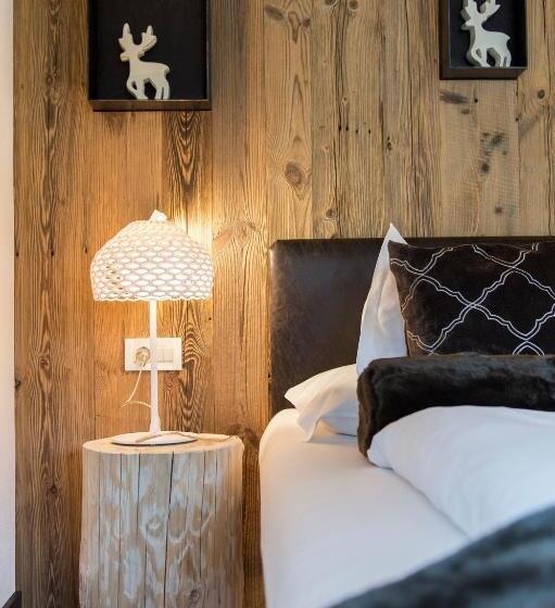 هتل Chalet S   Dolomites Design   Adults Recommended
