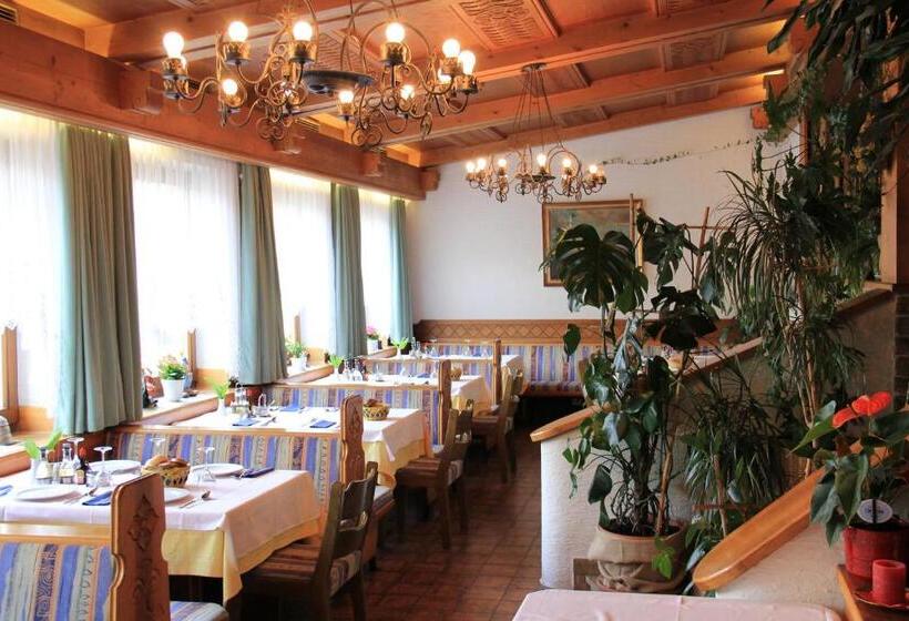Отель B&b Gasthof Zur Linde