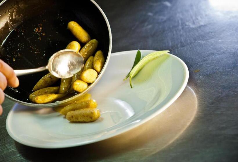 هتل Locanda Avanguardia