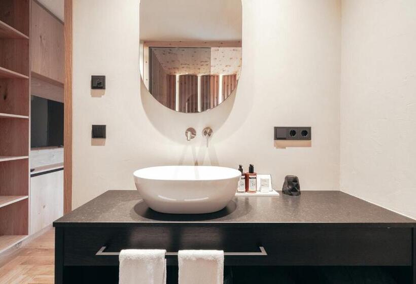 هتل Soley Suites   Adults Only