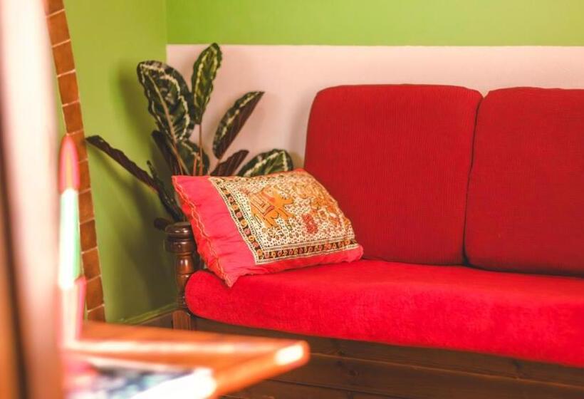 تختخواب و صبحانه Sassari   Le Mura Antiche Rooms