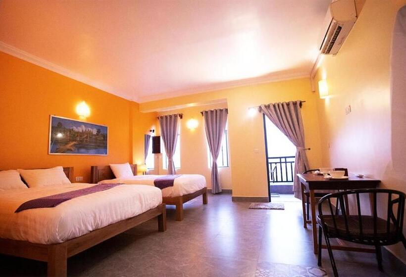 هتل Daun Penh Palace Boutique