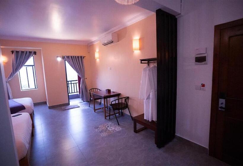 هتل Daun Penh Palace Boutique