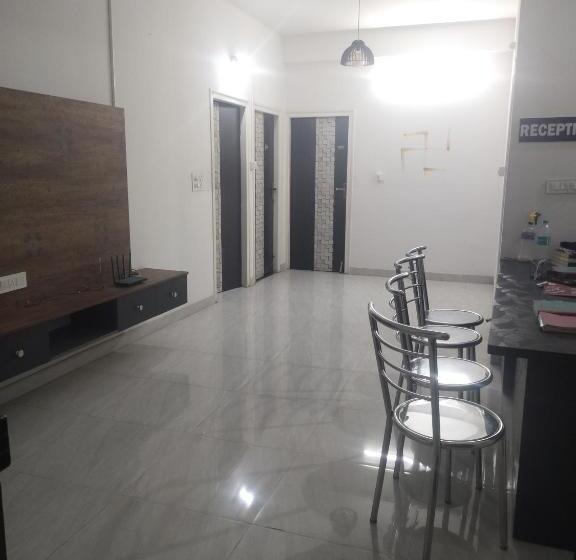 هتل Mahaveer Comfort