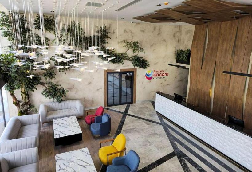 هتل Ramada Encore By Wyndham Istanbul Arnavutkoy