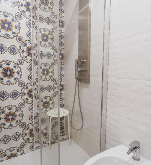پانسیون Previterooms