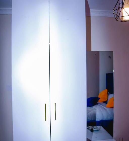 پانسیون Royal Swag Apartments Bundiezo Homes Kenya