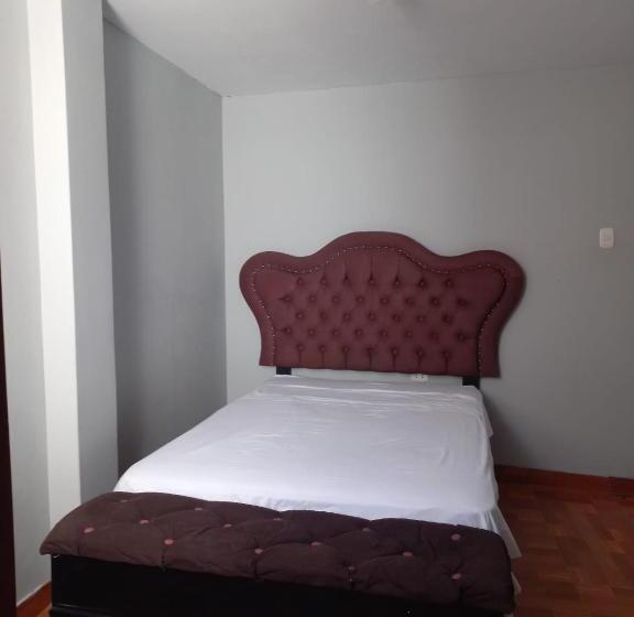 تختخواب و صبحانه Casa De Santitos