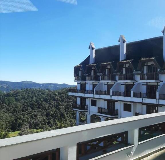 Home Green   Um Castelo Na Montanha 1124