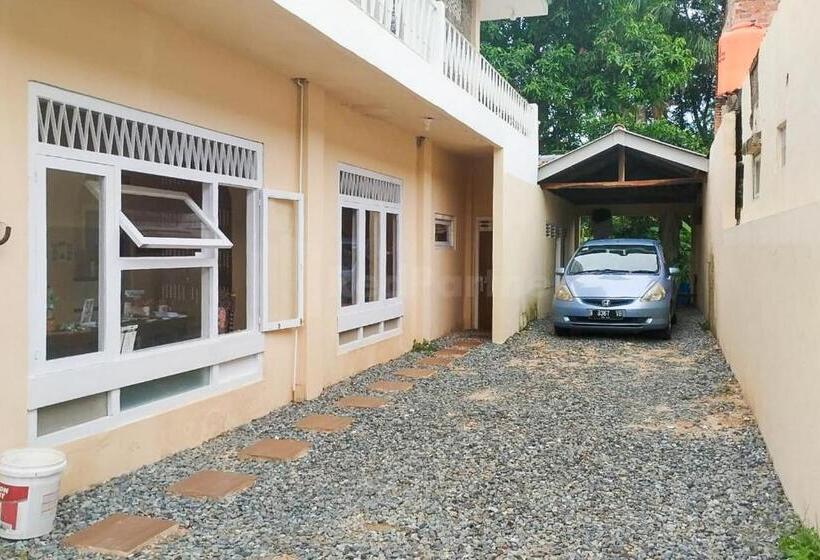 هتل Arwana Inn Lampung Mitra Reddoorz