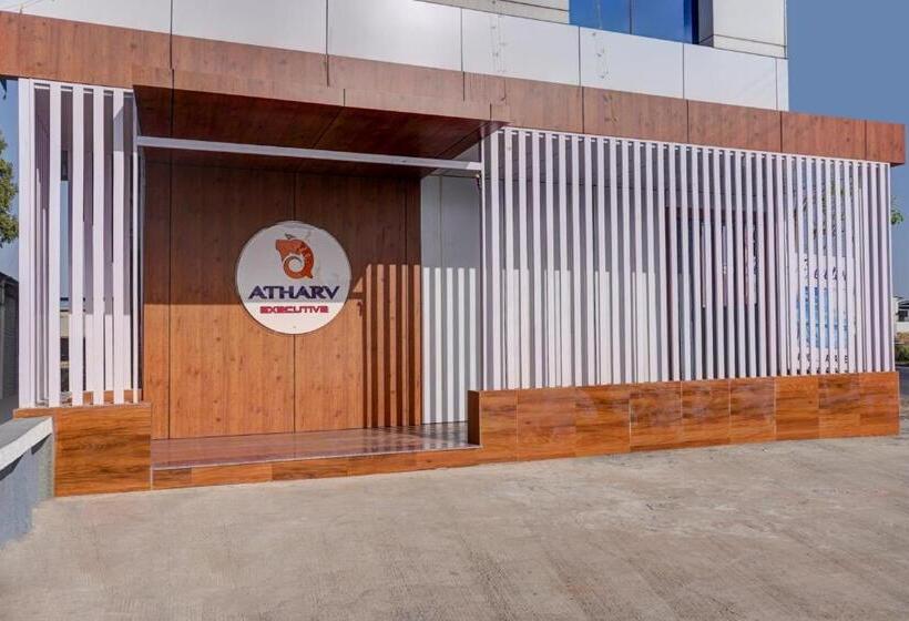 ホテル Collection O Atharva Executive
