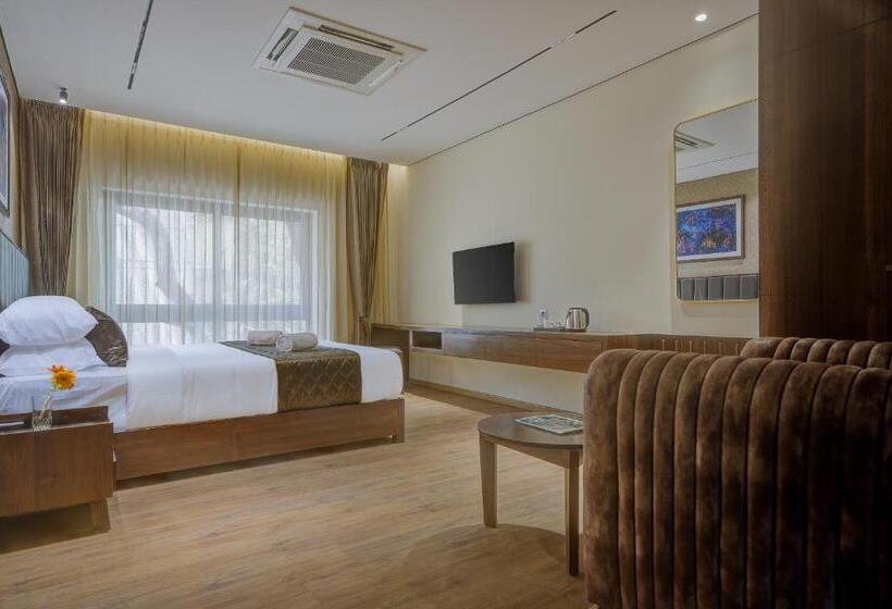 هتل Lance 21   Ashok Nagar