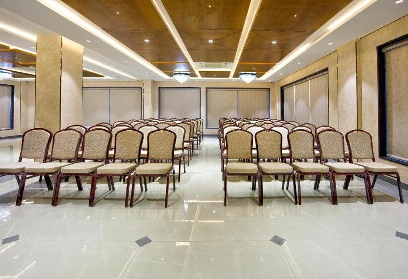 هتل Lance 21   Ashok Nagar