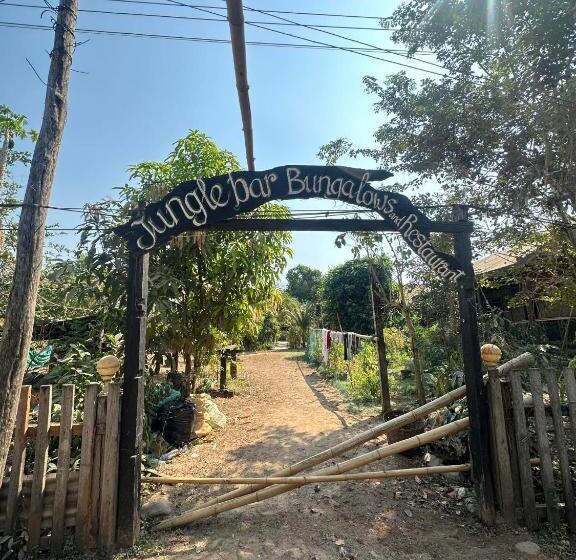 پانسیون Jungle Bangalow Don Det
