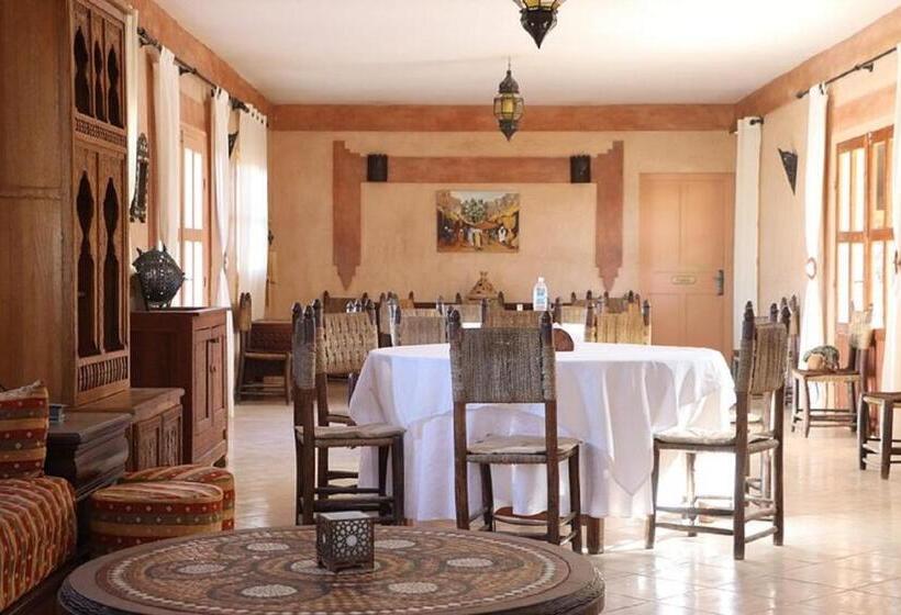 پانسیون La Courbine D Argent