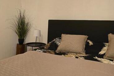 پانسیون La Dragoș Studio 01 Apartament