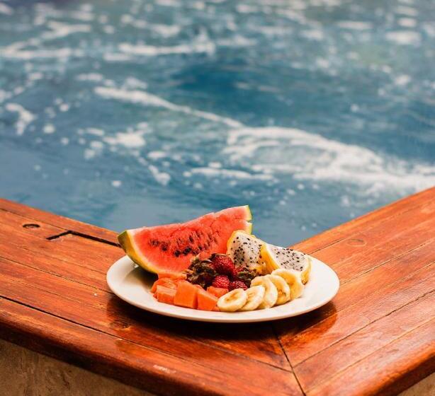 ペンション Room In Guest Room   Hb7 Quadruple Room With Shared Bathroom