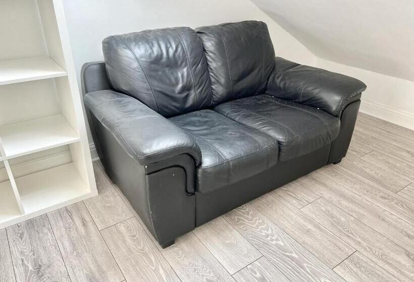 پانسیون Westfield London Shepherds Bush