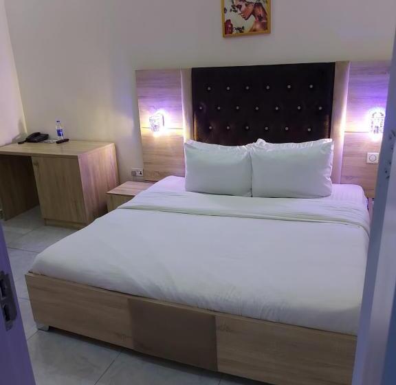 Soulmate Hotels & Suites
