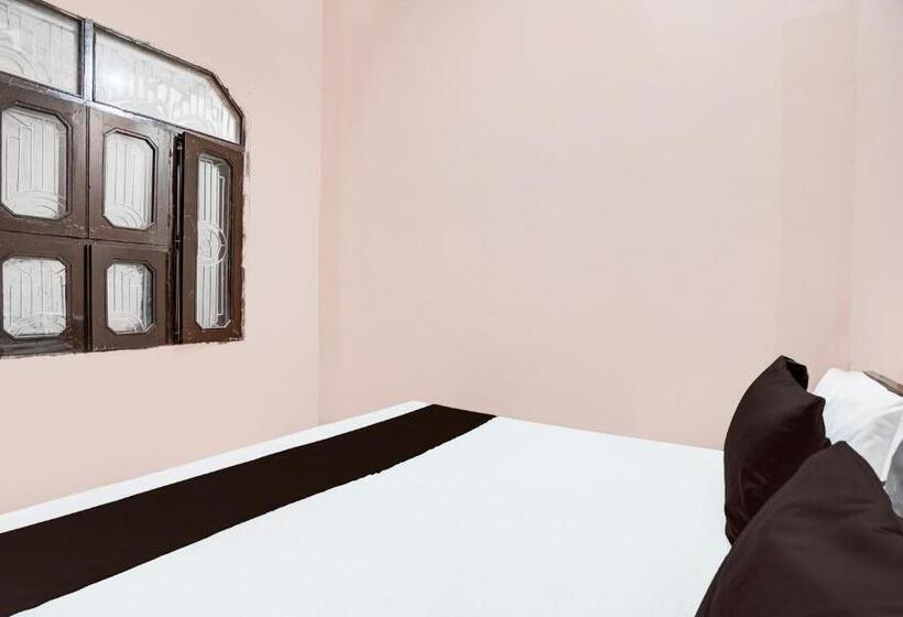 Отель Spot On Guest House