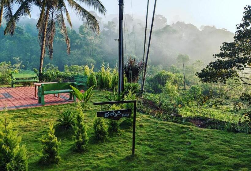 مبيت وإفطار Prakruti Home Stay