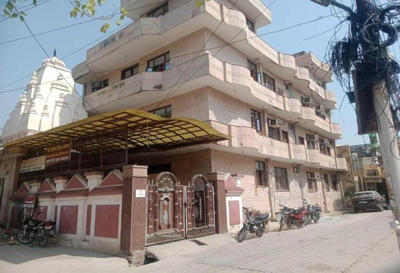 هتل Govind Priya Ashram