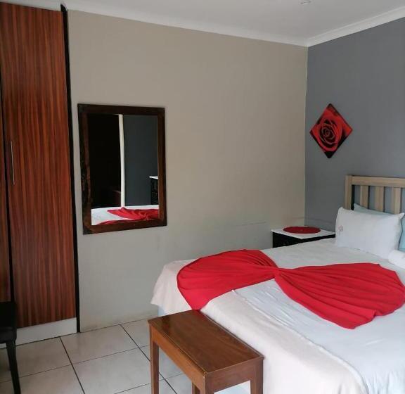 פנסיון Eeufees Guesthouse