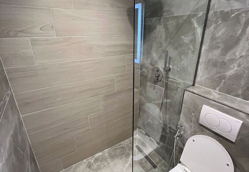 Resol Hotel 2