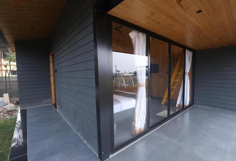 Shreephal Luxurious Resort  Best Resort In Saputara