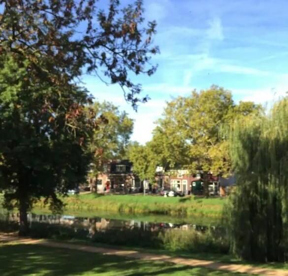 تختخواب و صبحانه Hemels Logeren Luxury Loft Zutphen