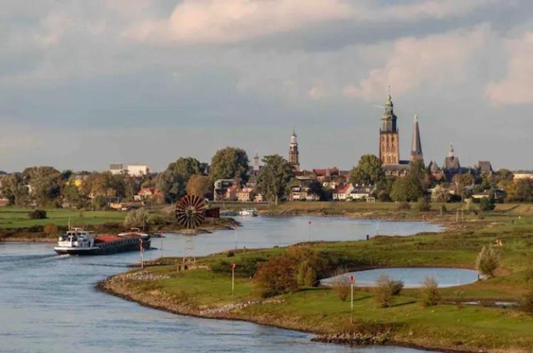 تختخواب و صبحانه Hemels Logeren Luxury Loft Zutphen
