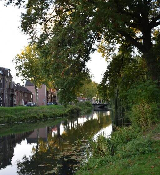 تختخواب و صبحانه Hemels Logeren Luxury Loft Zutphen