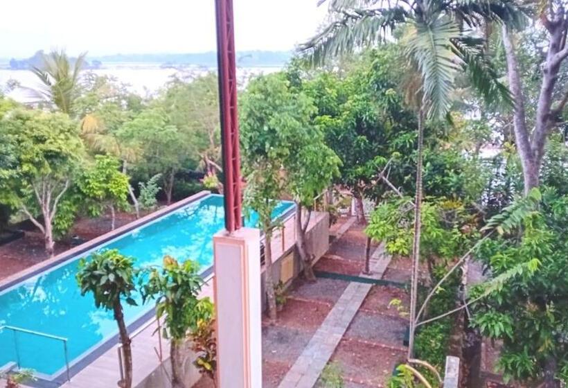 Пансион Jayaa Villas Bolgoda