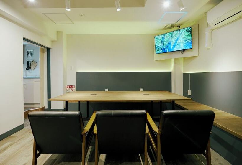 هاستل Akasaka Guesthouse Hive