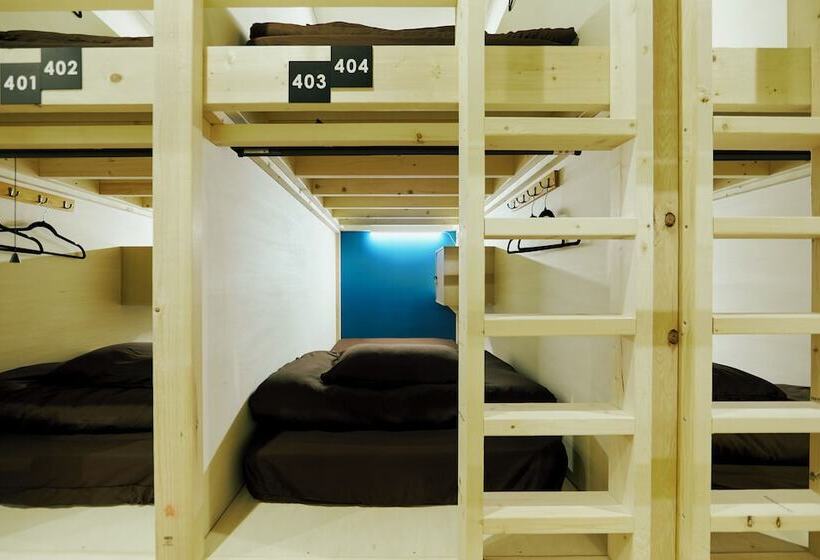 هاستل Akasaka Guesthouse Hive