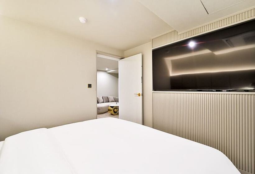 Denbasta Hotel Daeyeon