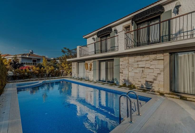 N Hotels çeşme