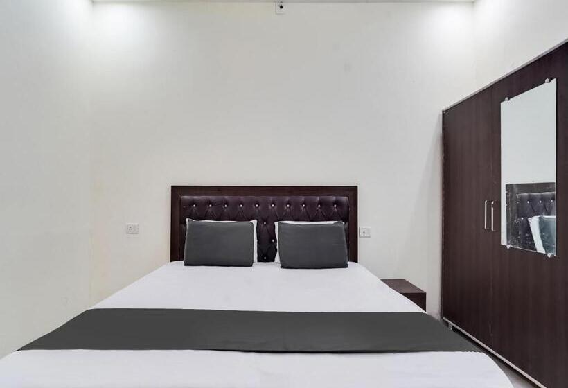 Oyo Hotel R.r A Highway Inn