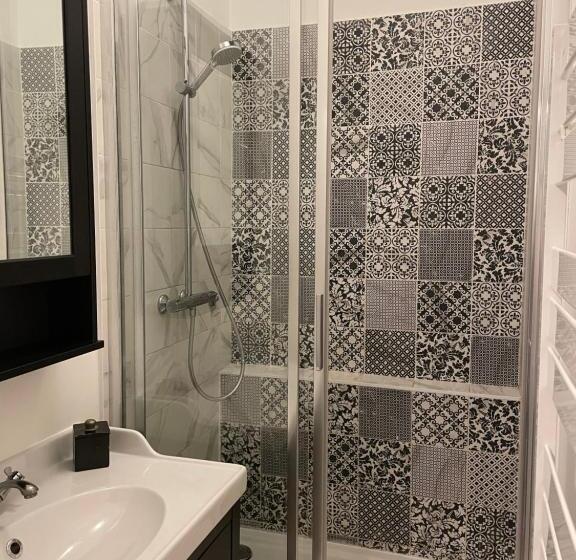 Bed And Breakfast 2 Chambres, 1 Salle D Eau   Centre Versailles