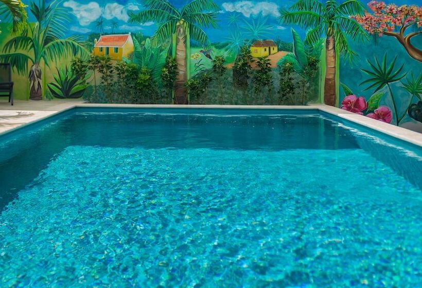 هتل Casita Palma By Boutique Bonaire Unique Resorts