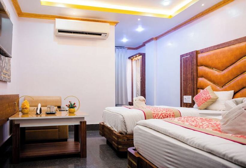 هتل Country Inn