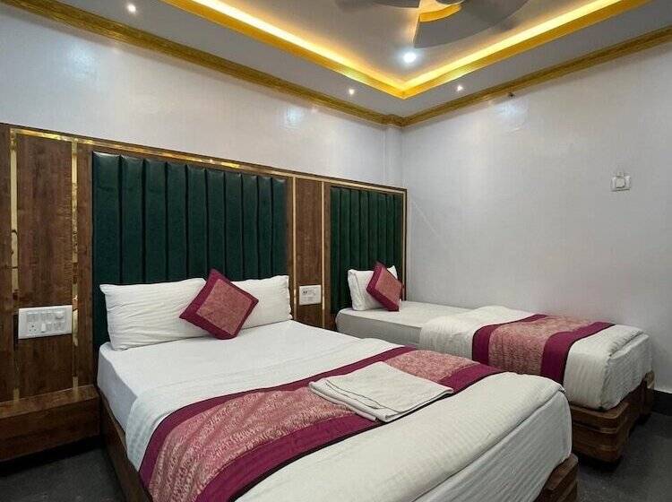 هتل Country Inn