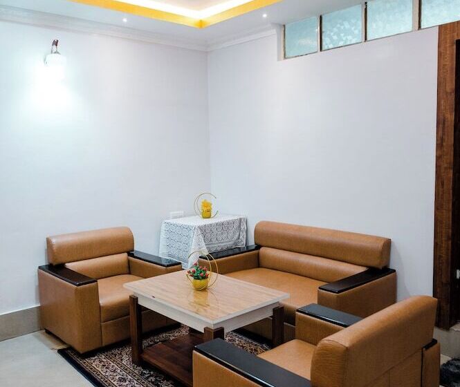 هتل Country Inn
