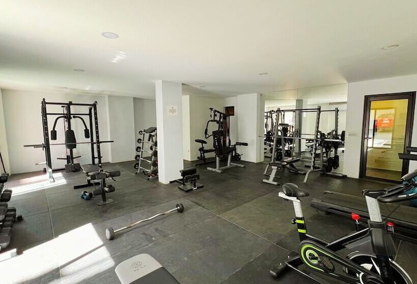 هتل Residences By Mp Cabo San Lucas